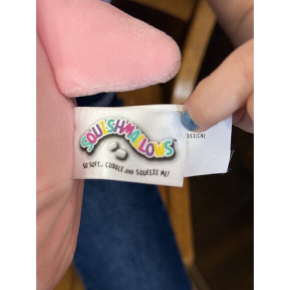 Selene the Shark is a pink Squishmallow from the Valentine Squad. Rare Find - Picture 6 of 7